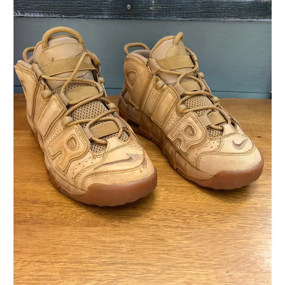 Nike Air More Uptempo GS Youth 5.5Y / Women's 7 Tan Nubuck Sneakers 922845-200